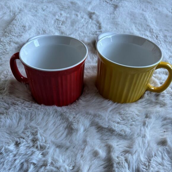 Corningware Pop-Ins 20-Ounce Mugs Set of 2 Orange & yellow microwave & oven safe - Picture 1 of 6